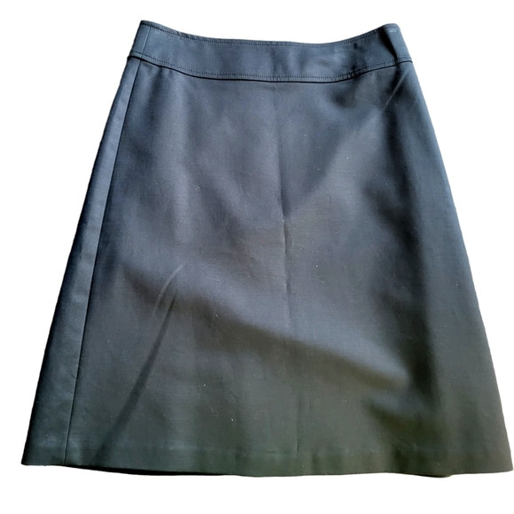 Banana Republic Dresses & Skirts - Banana Republic Black Skirt
